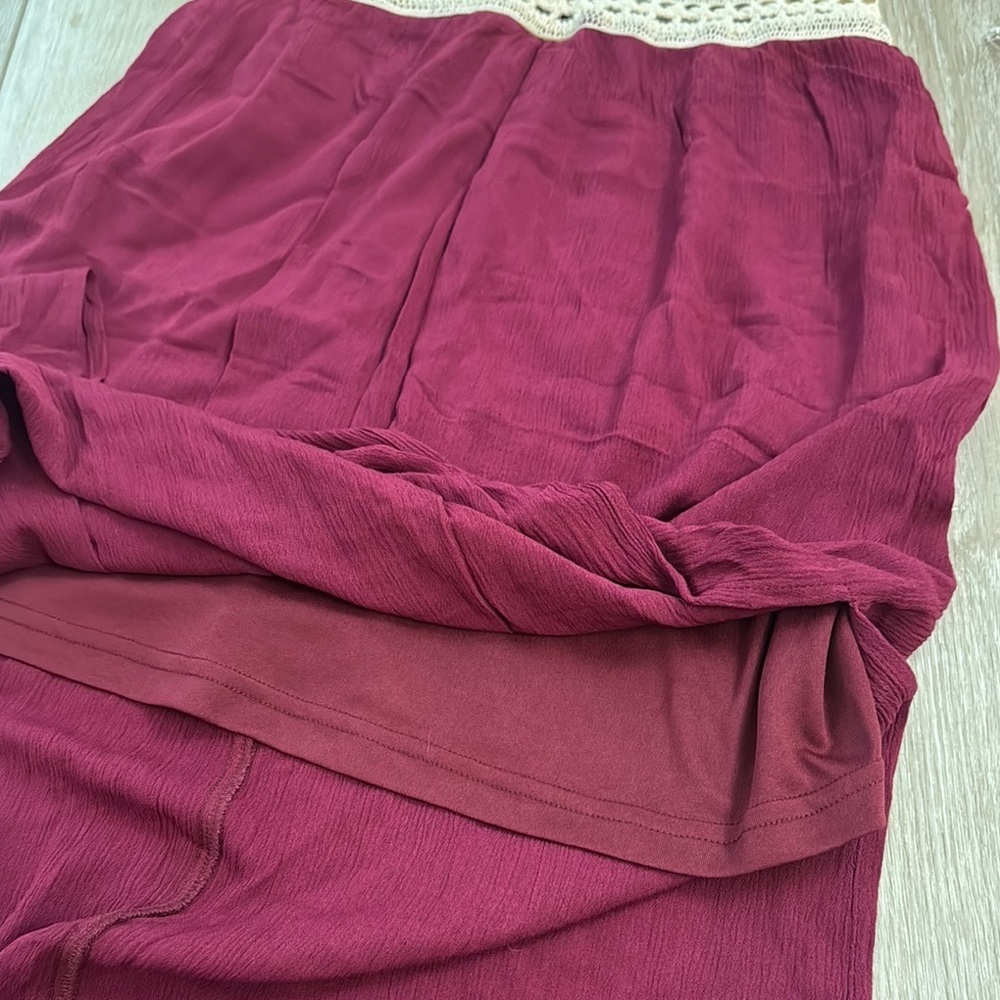 Inspired Hearts Burgundy and Lace Maxi Dress Size M. - Picture 7 of 7